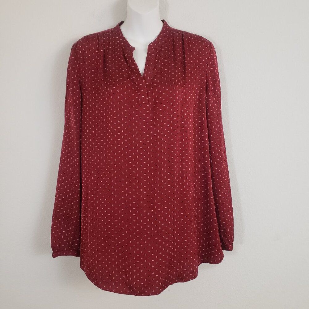 Nordstrom Collection Women's Top Medium Red Printed Silk Business Casual Classic